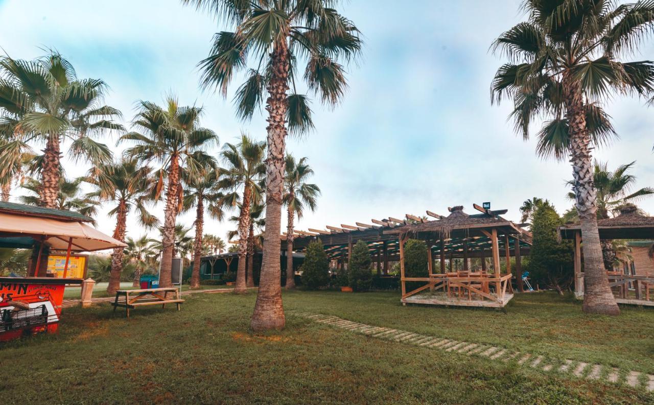 Royal Atlantis Beach Side Exterior foto